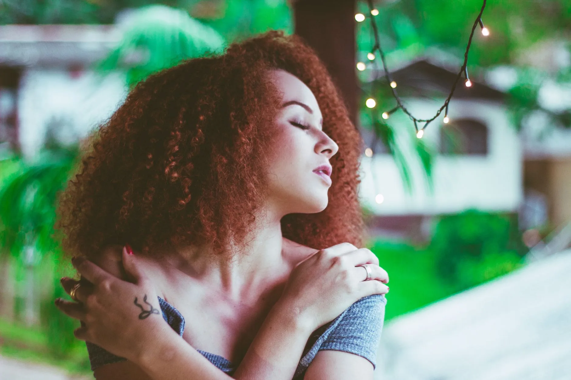Como validar os próprios sentimentos no dia a dia — Foto profissional grátis de ambiente floral, América do Sul, amor pr